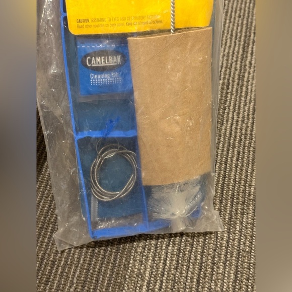 NEW Camelbak US Military Issue Hydration Reservoir Cleaning Kit 88452-E - Picture 4 of 8